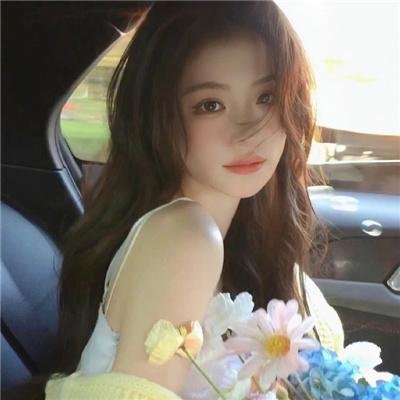 葛洛莉亚·贝尔